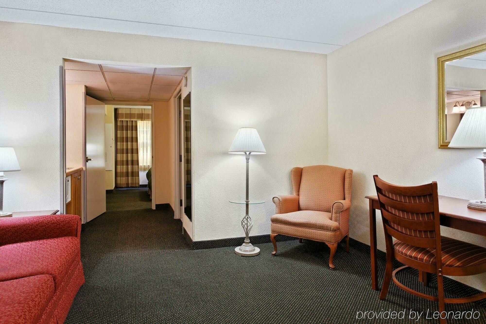Country Inn & Suites By Radisson, Charlotte University Place, Nc Εξωτερικό φωτογραφία